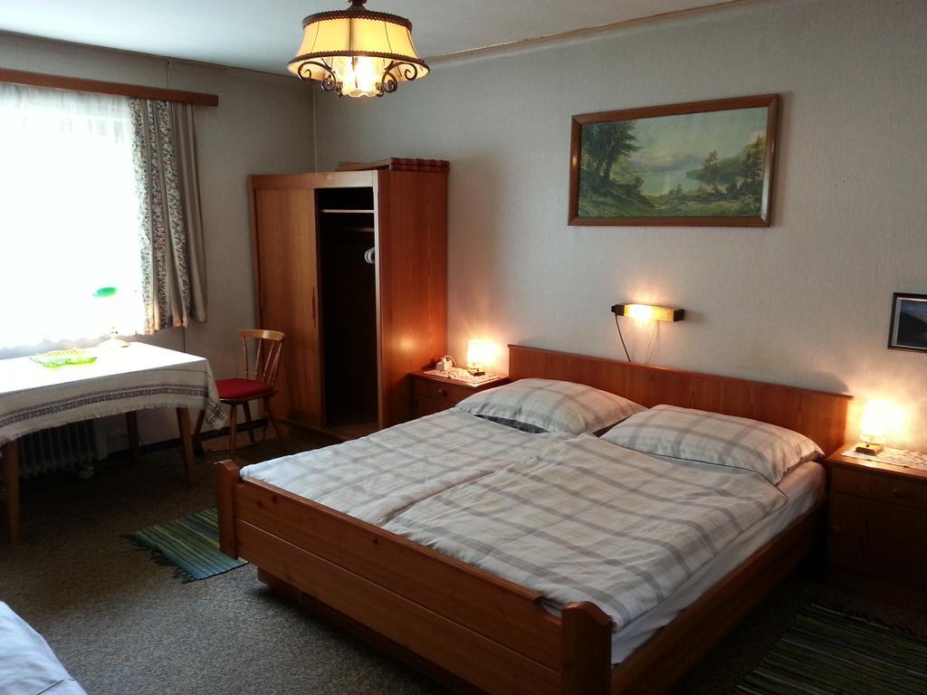 Haus Ellmaustein Bed & Breakfast Фушл ам Зее Стая снимка